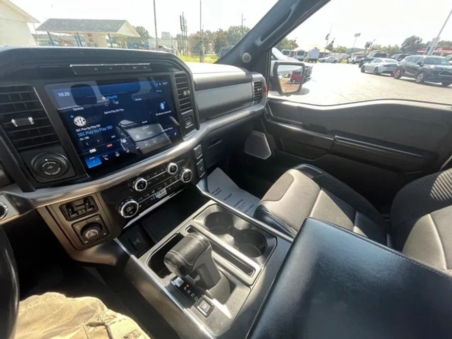 2021 Ford F-150 Raptor photo 1