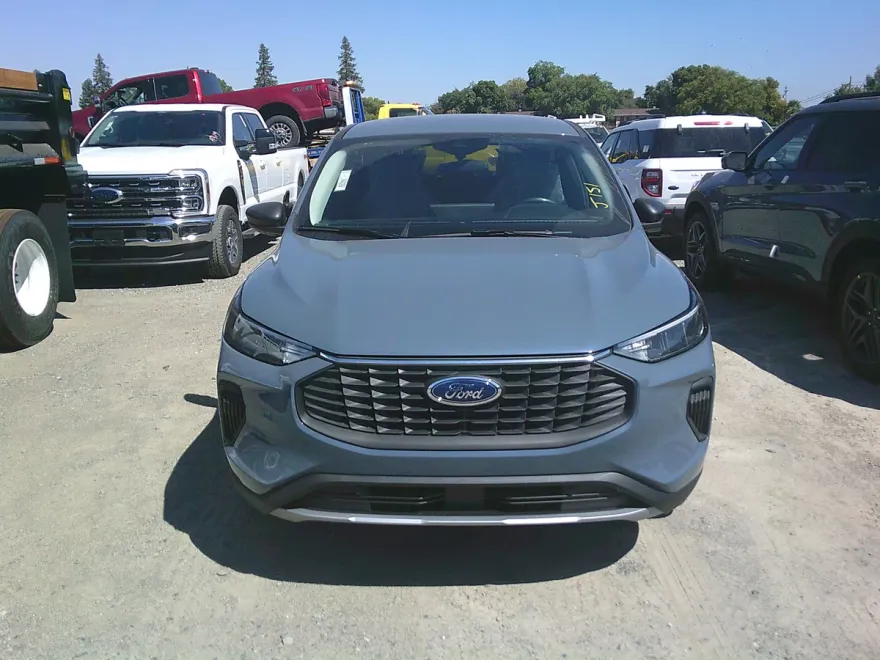 2025 Ford Escape Active photo 1