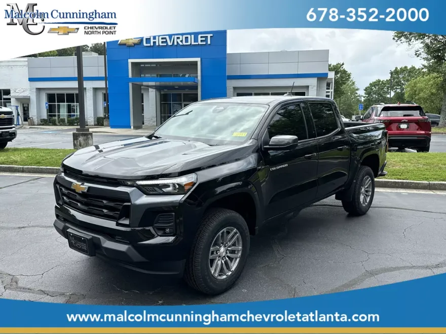 2025 Chevrolet Colorado Work Truck LT photo 1