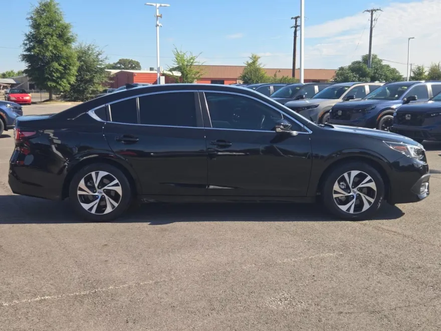 2022 Subaru Legacy Premium photo 1