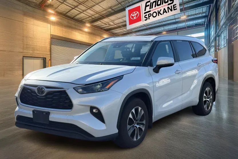 2023 Toyota Highlander Limited Platinum XLE XSE photo 1
