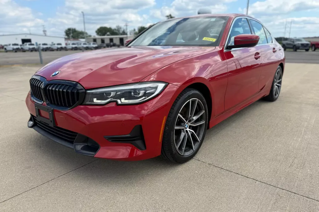 2021 Bmw 330i photo 1