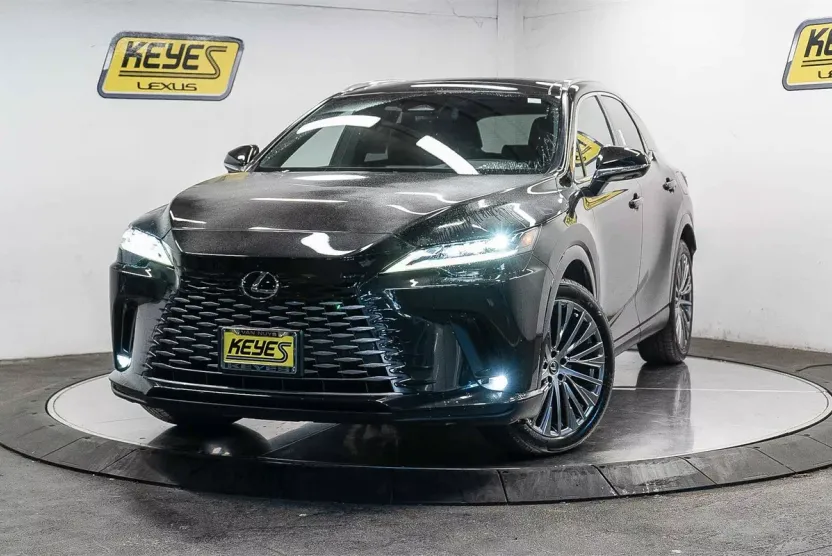 2024 Lexus RX 450h Luxury photo 1