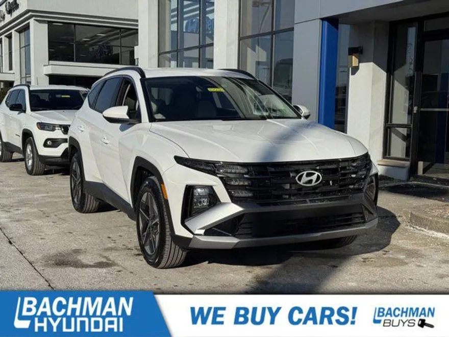 2025 Hyundai Tucson SEL photo 1