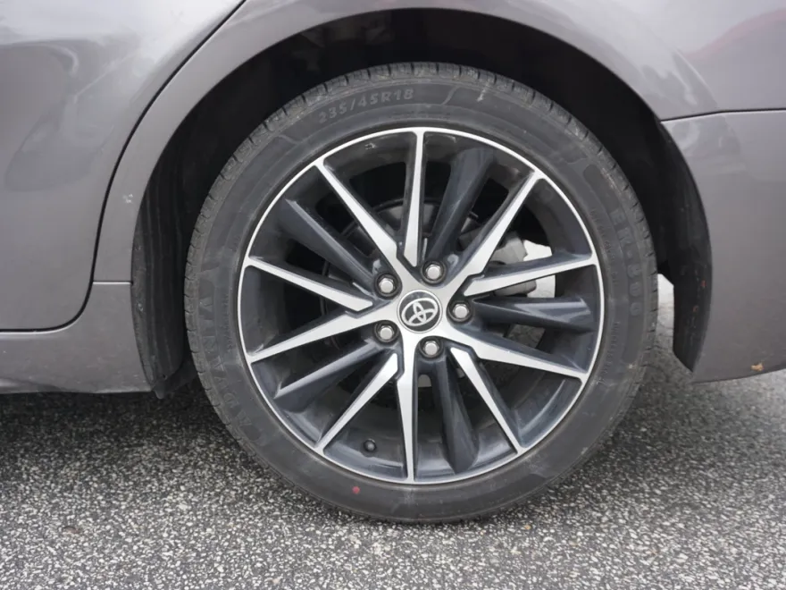 2023 Toyota Camry SE photo 1