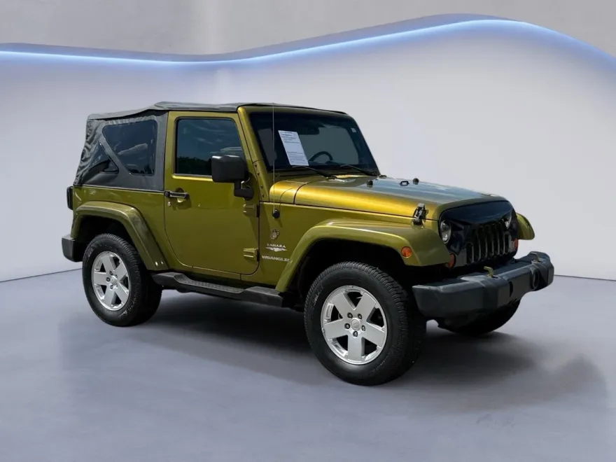 2007 Jeep Wrangler Sahara photo 1