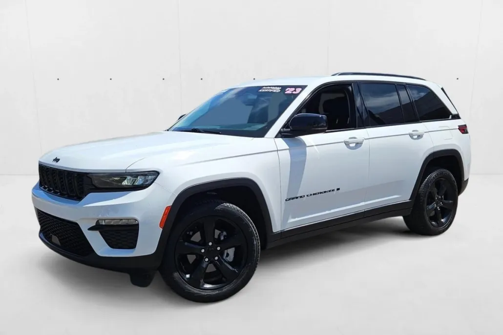 2023 Jeep Grand Cherokee Limited photo 1