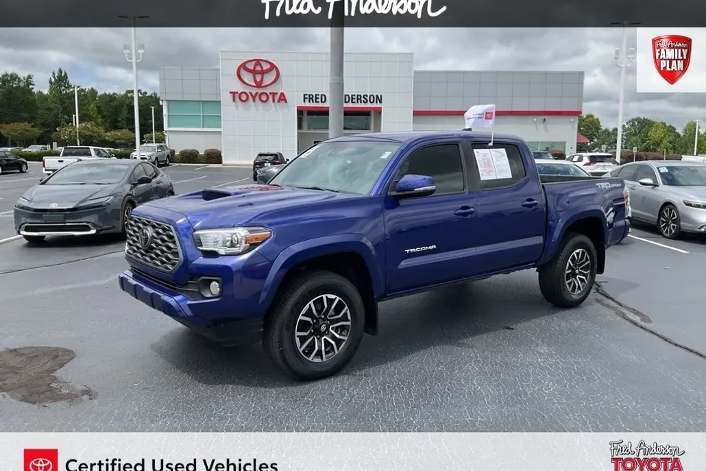 2023 Toyota Tacoma TRD Sport V6 photo 1