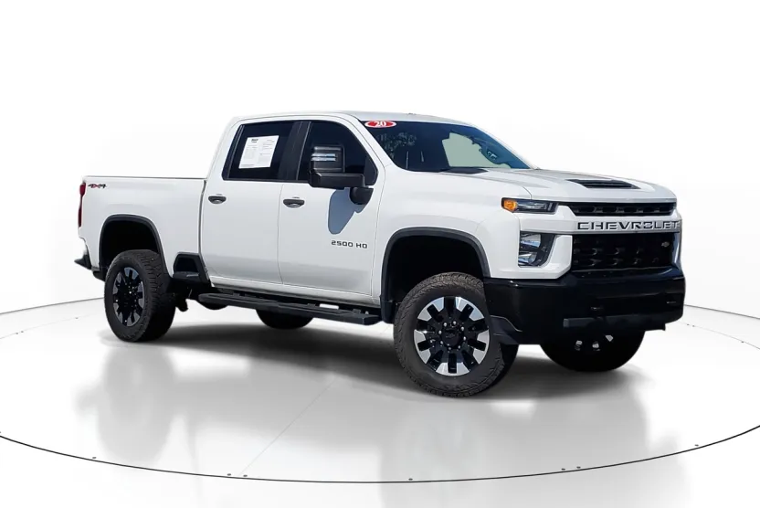 2020 Chevrolet Silverado 2500HD Custom photo 1