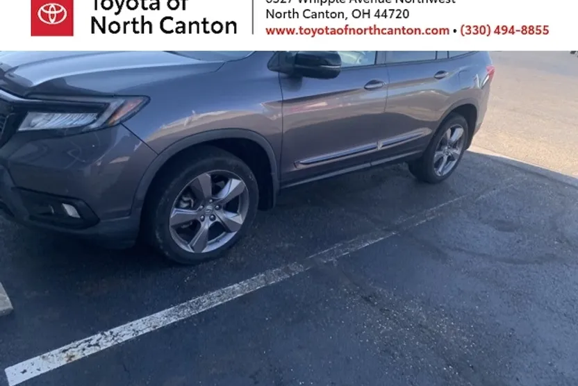 2019 Honda Passport Touring photo 1