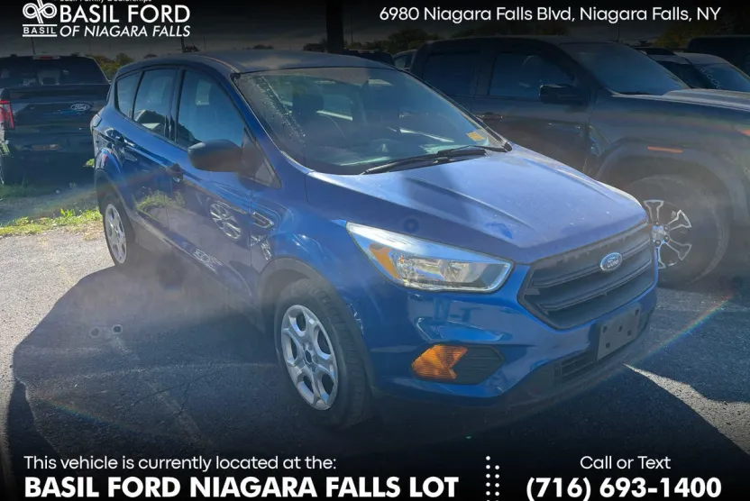 2017 Ford Escape S photo 1