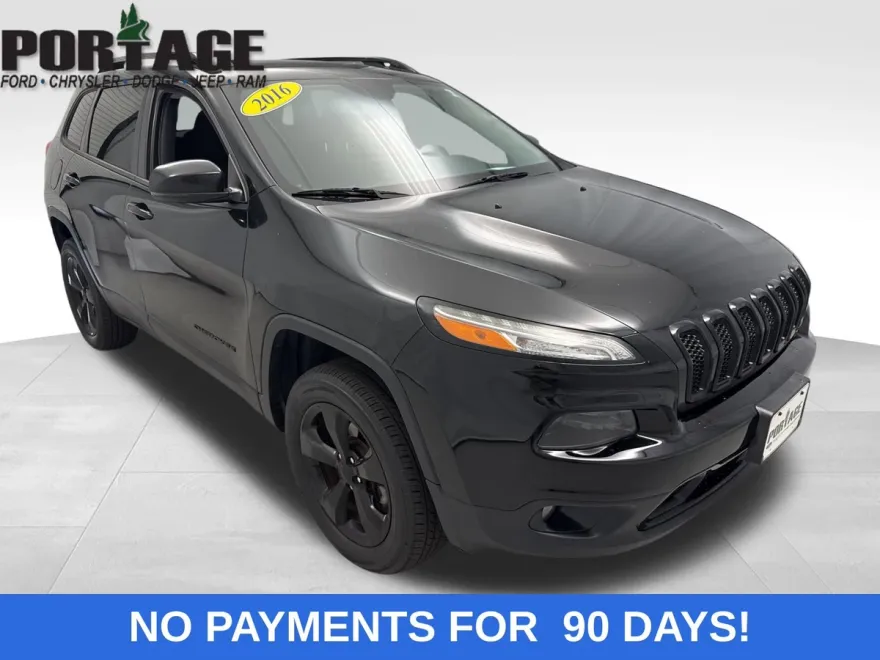 2016 Jeep Cherokee Altitude photo 1