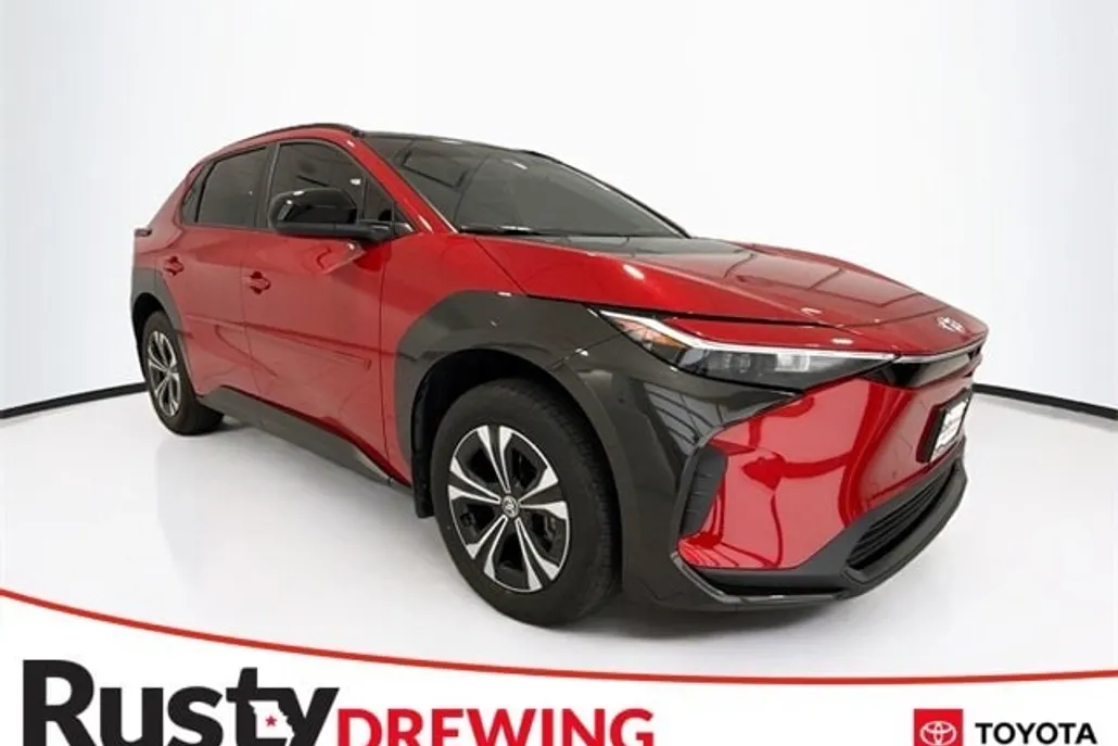 2023 Toyota bZ4X XLE photo 1