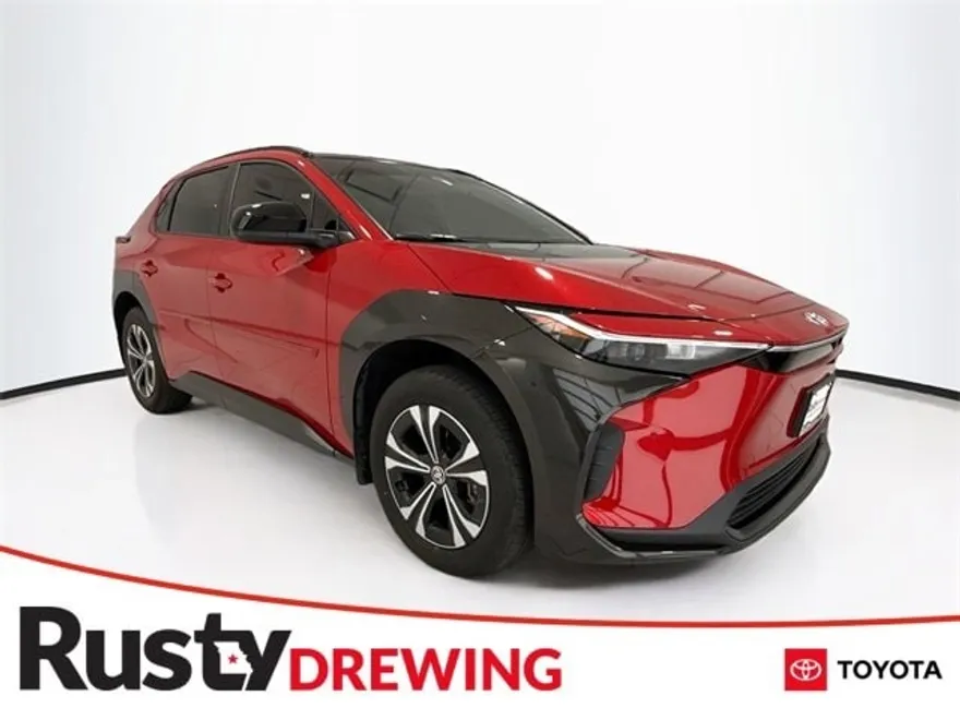 2023 Toyota bZ4X XLE photo 1