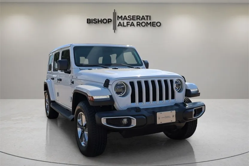 2020 Jeep Wrangler Unlimited Sahara photo 1