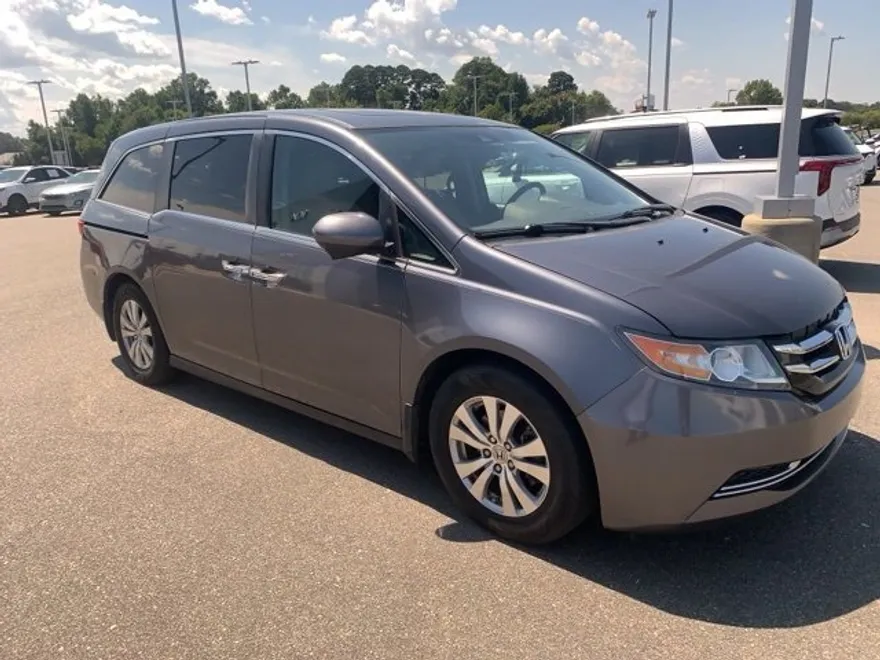 2016 Honda Odyssey EX-L photo 1