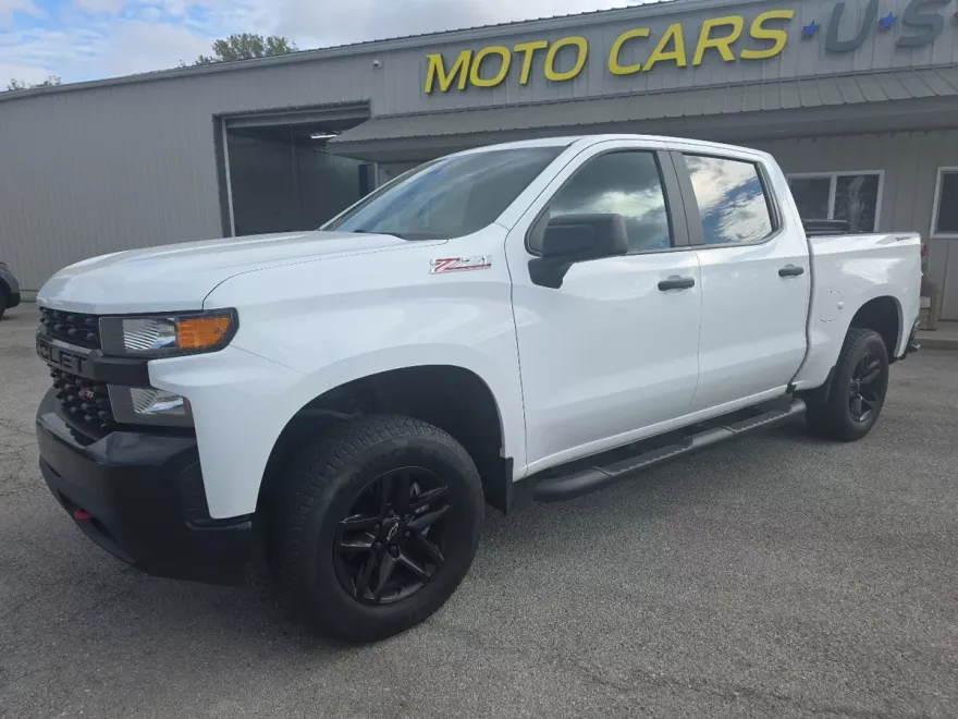 2019 Chevrolet Silverado Trail Boss Custom photo 1