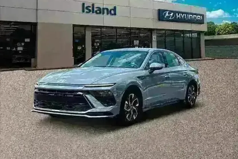 2024 Hyundai Sonata SEL photo 1