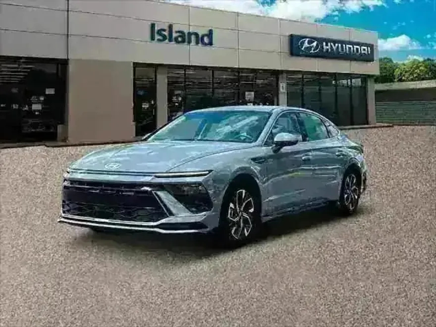 2024 Hyundai Sonata SEL photo 1