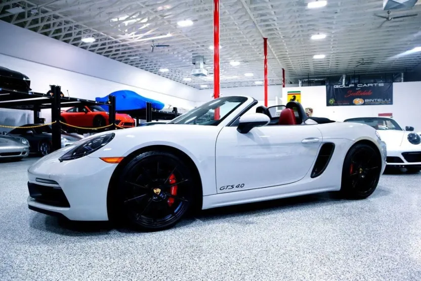 2024 Porsche Boxster photo 1