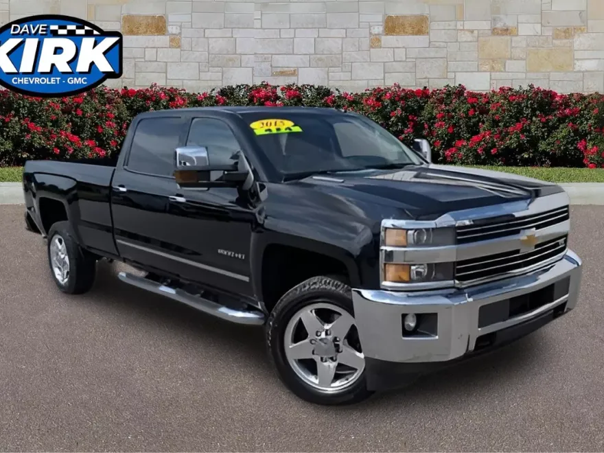 2015 Chevrolet Silverado 2500HD LTZ photo 1