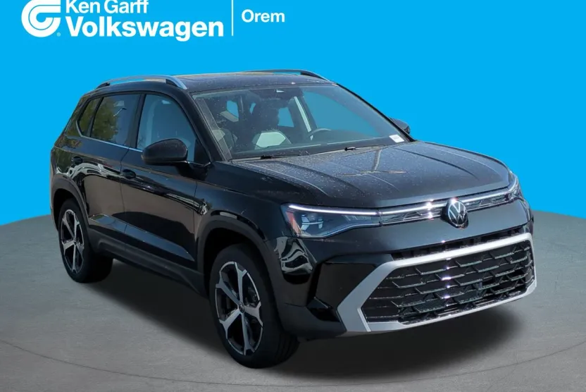 2025 Volkswagen Taos SEL photo 1