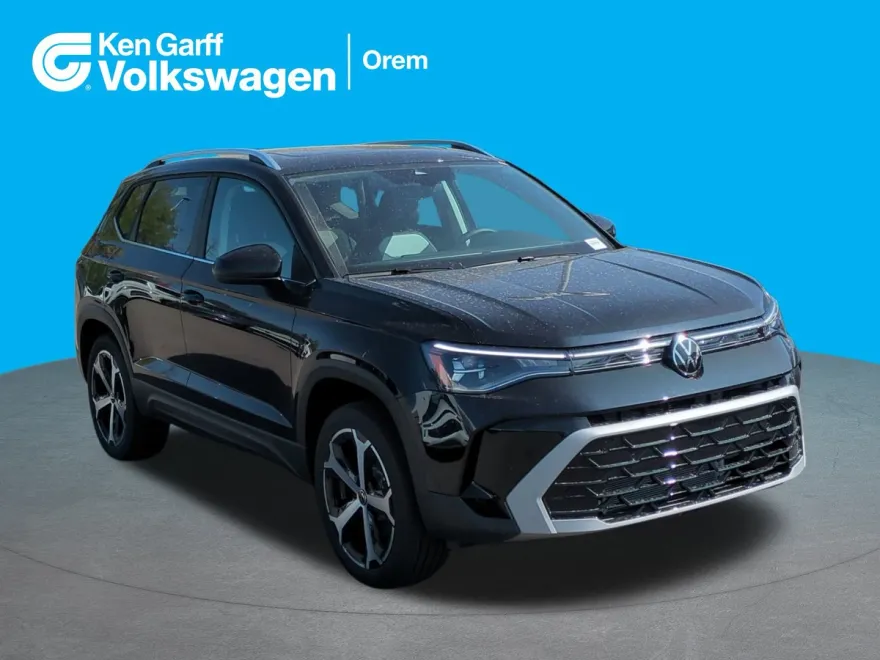 2025 Volkswagen Taos SEL photo 1
