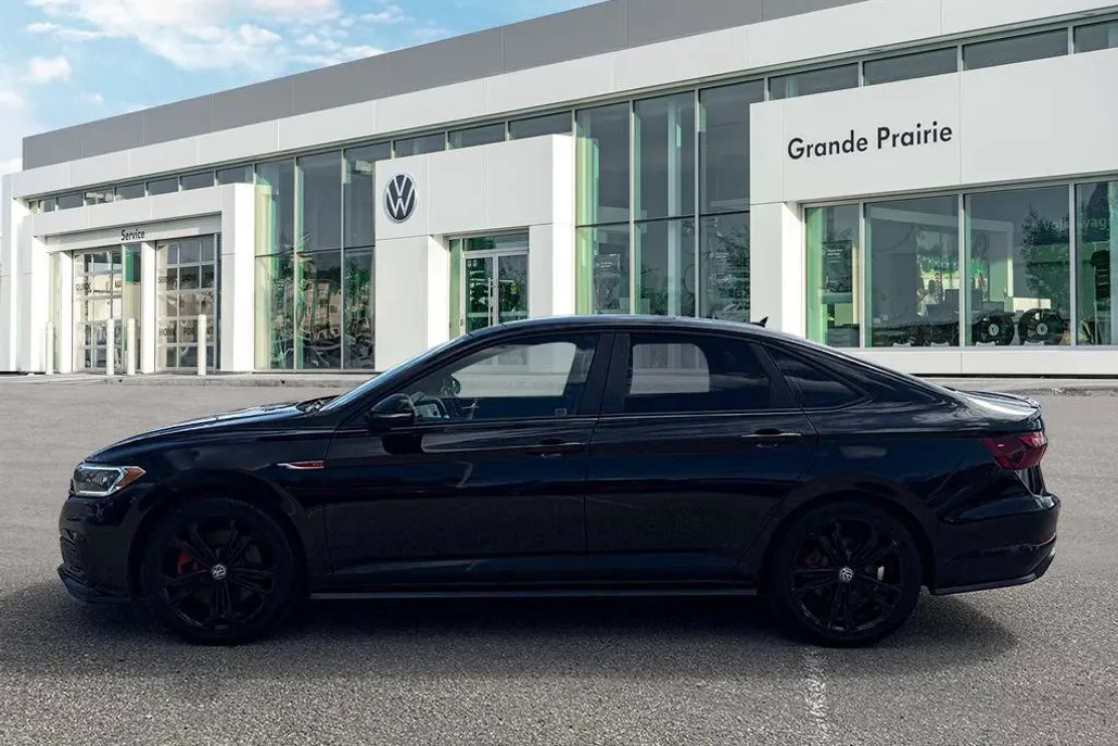 2021 Volkswagen Jetta GLI photo 1