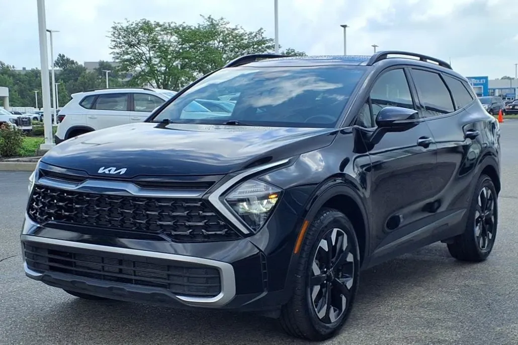 2023 Kia Sportage X-Line photo 1