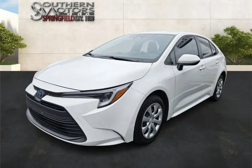 2024 Toyota Corolla XLE LE Premium SE photo 1