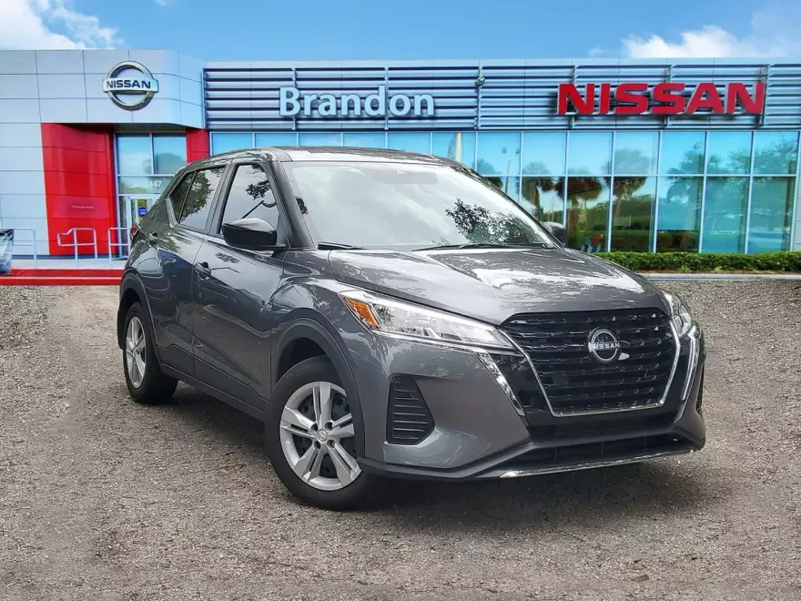 2024 Nissan Kicks S photo 1