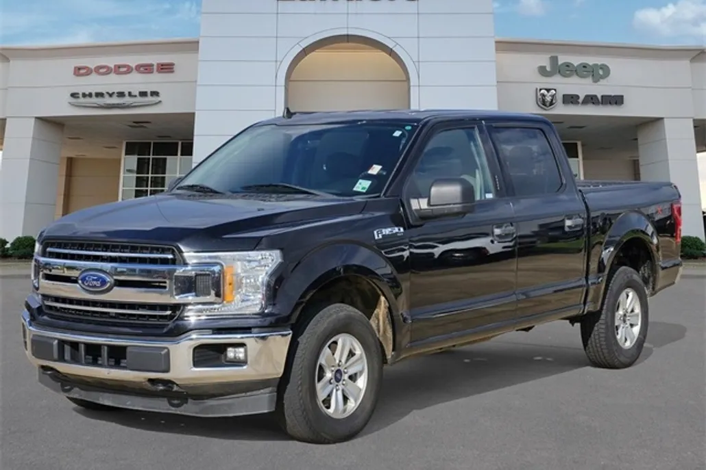 2020 Ford F-150 XLT photo 1