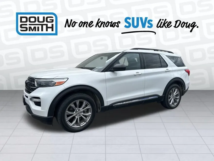 2020 Ford Explorer XLT photo 1