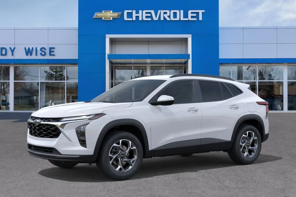 2026 Chevrolet Trax LT photo 1