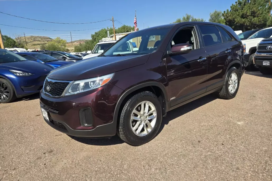 2014 Kia Sorento LX photo 1