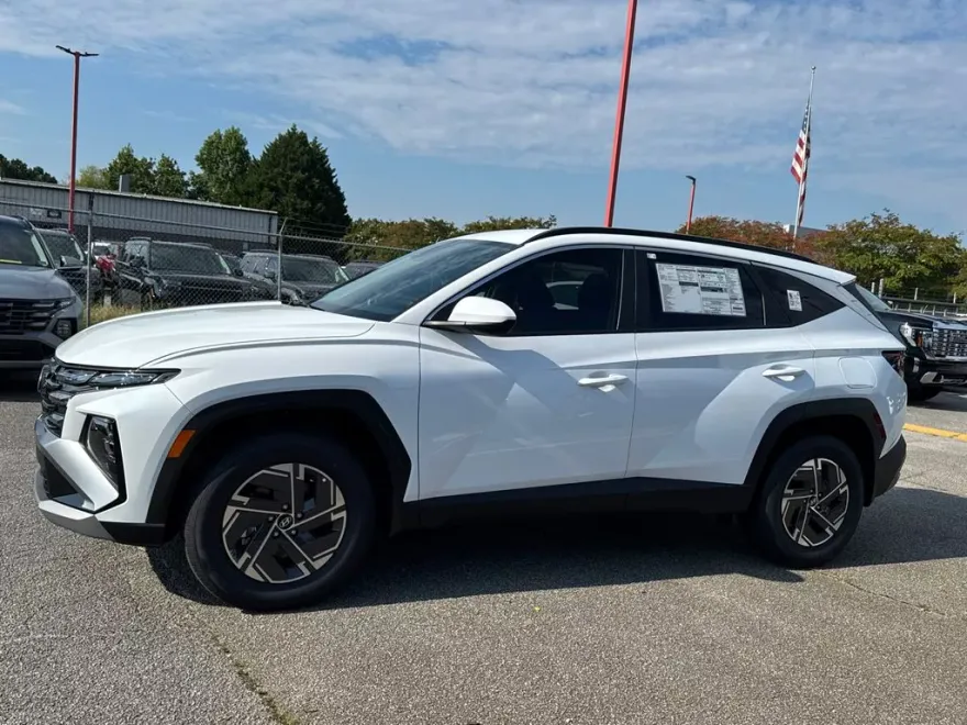 2025 Hyundai Tucson Hybrid Blue photo 1