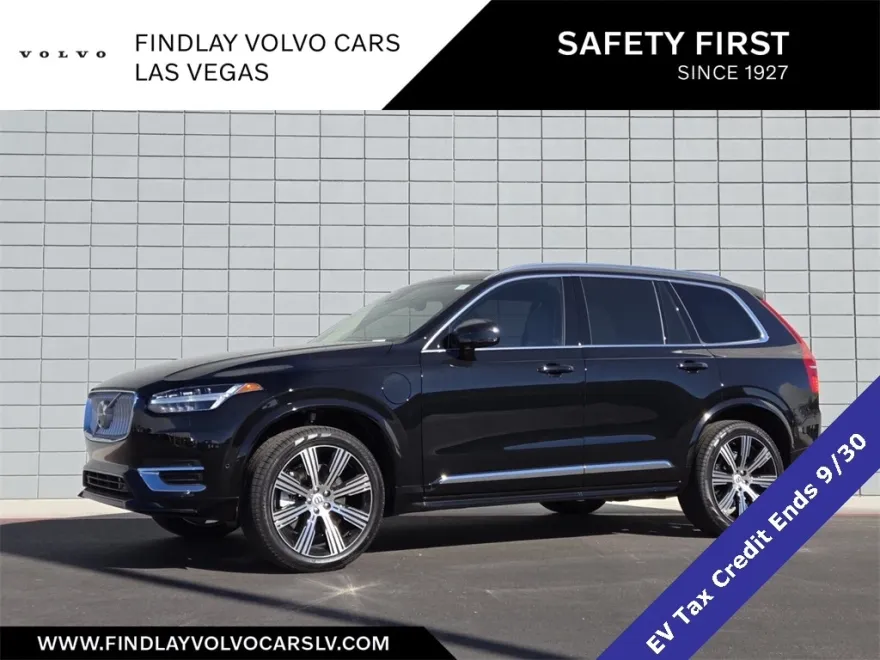 2025 Volvo XC90 T8 Plus photo 1