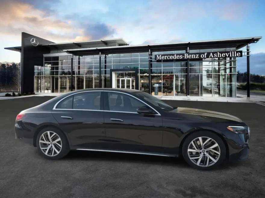 2025 Mercedes Benz E 450 Sedan photo 1