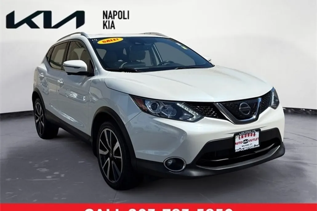 2019 Nissan Rogue Sport SL photo 1
