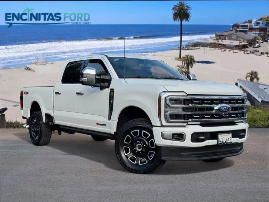 2024 Ford F-250 Platinum photo 1