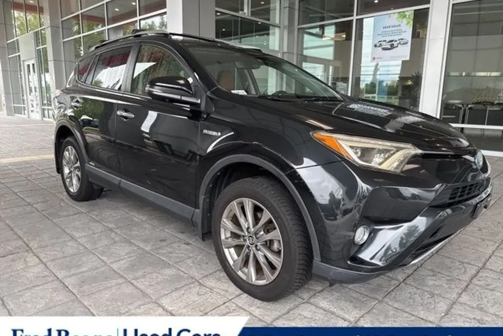2016 Toyota RAV4 Hybrid Limited photo 1