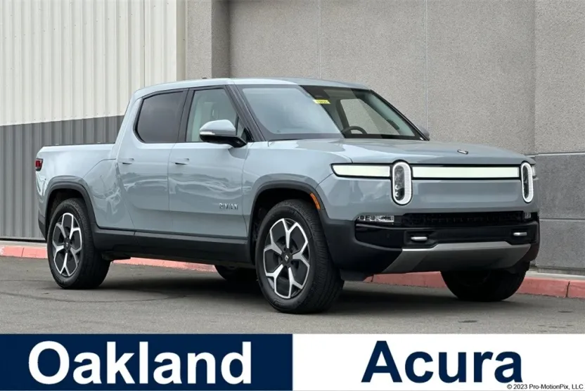 2024 Rivian R1T Adventure photo 1