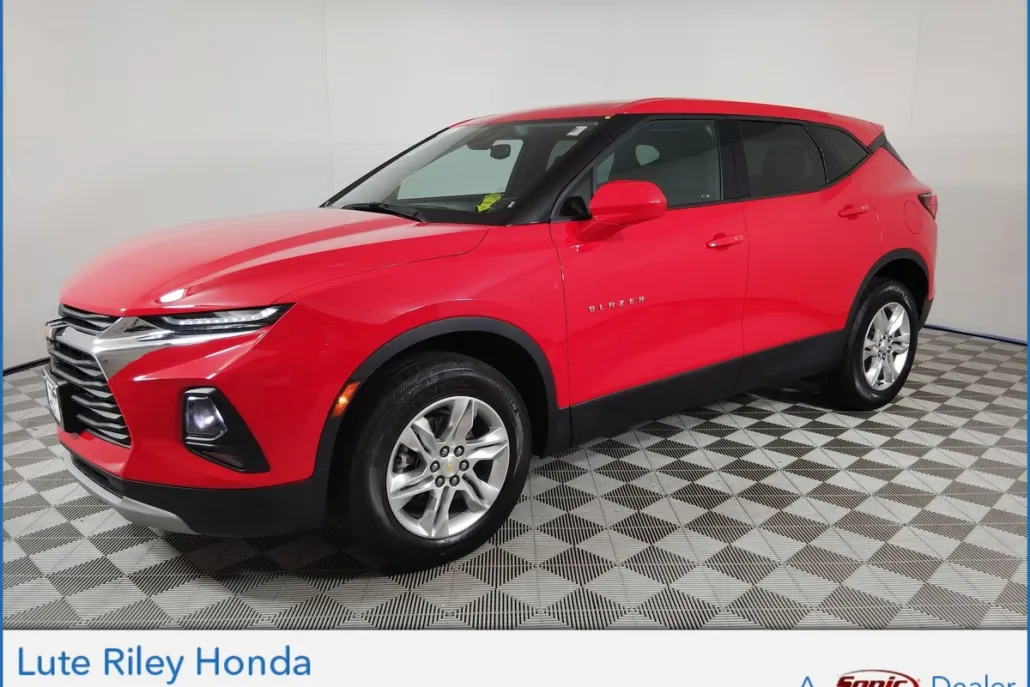 2022 Chevrolet Blazer 2LT photo 1