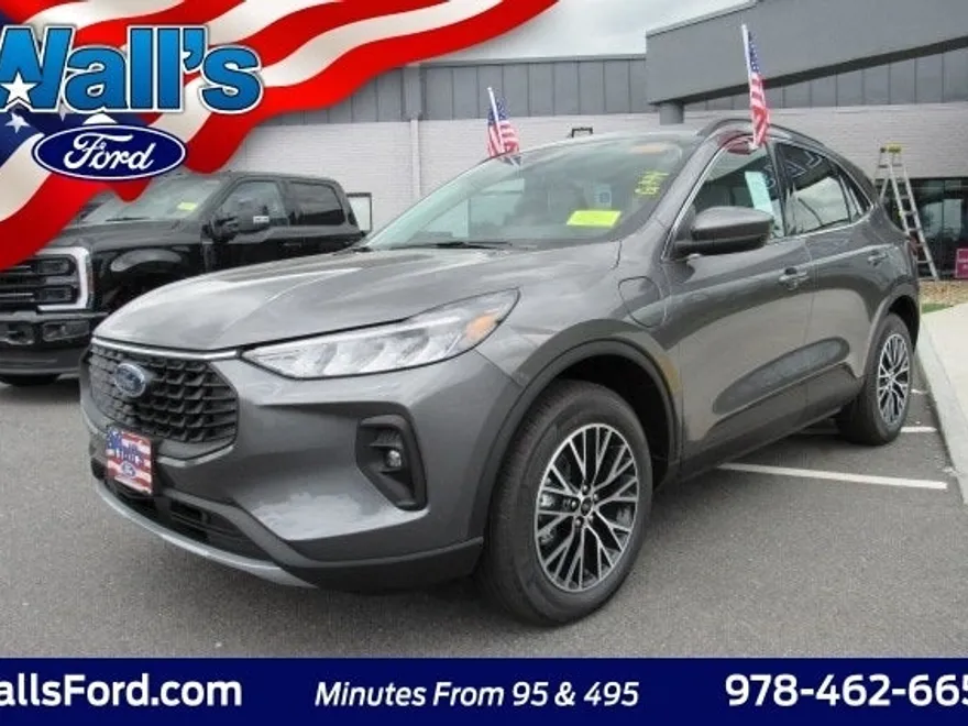 2025 Ford Escape Plug-In Hybrid photo 1
