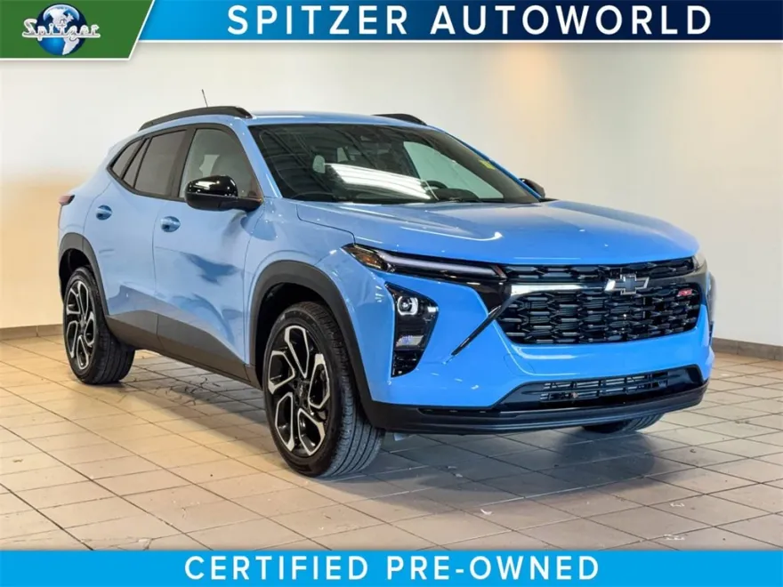 2024 Chevrolet Trax photo 1