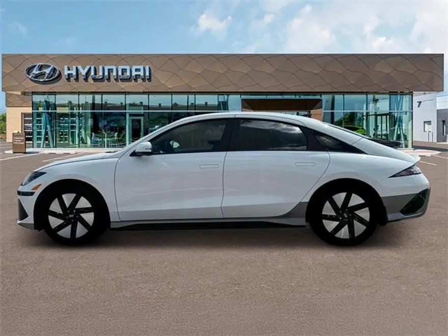 2025 Hyundai Ioniq 6 SE photo 1