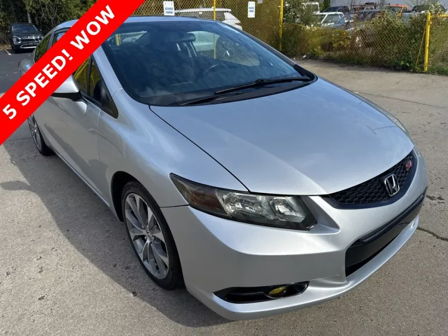 2012 Honda Civic Si photo 1