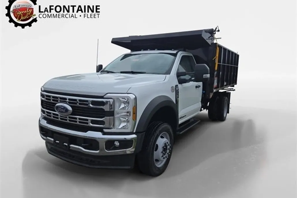 2025 Ford F-450 photo 1