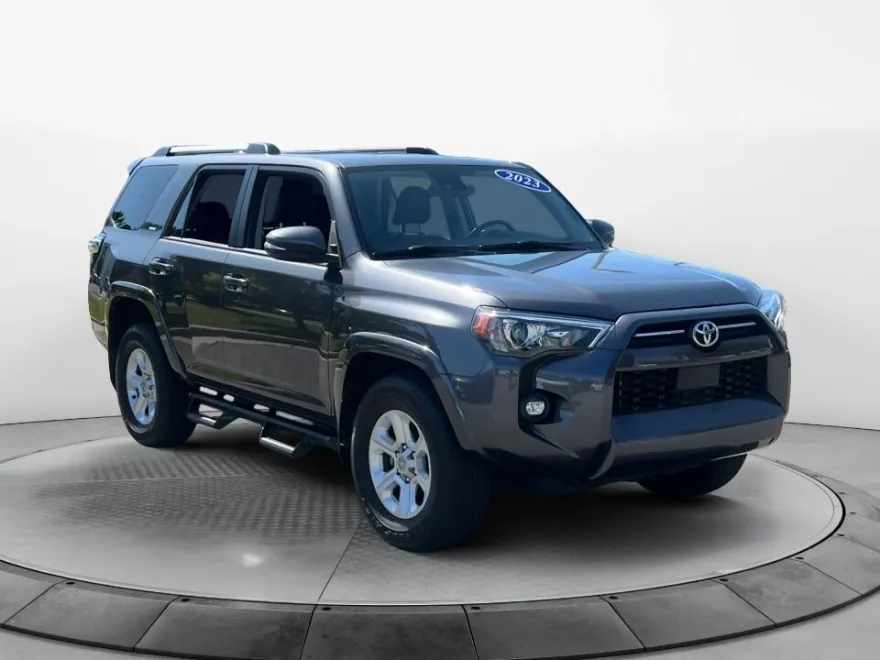 2023 Toyota 4Runner SR5 Premium photo 1