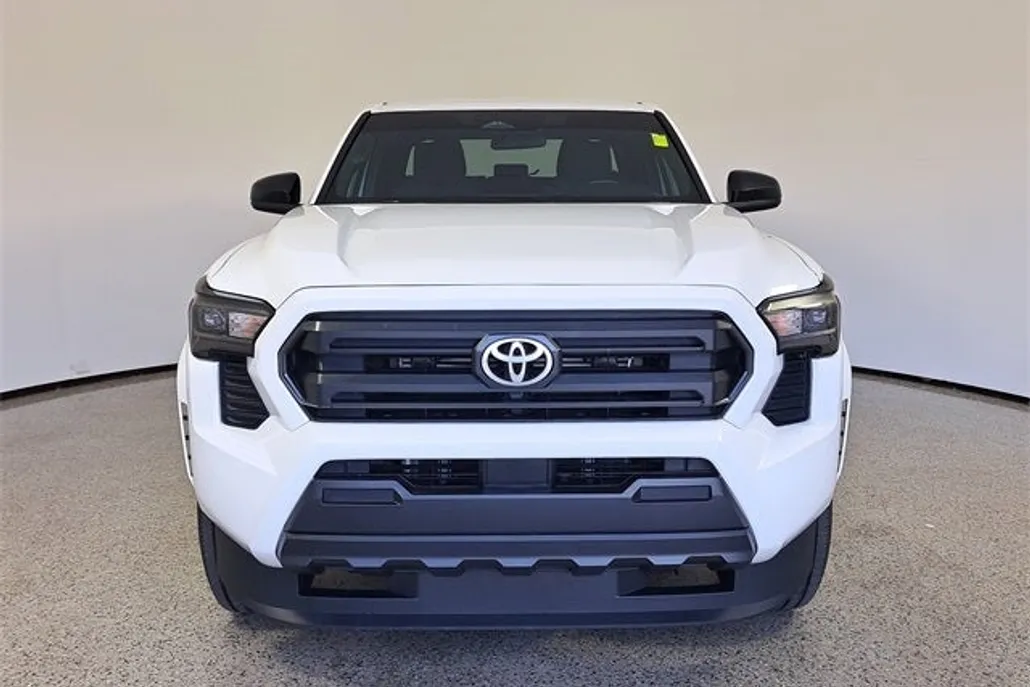 2025 Toyota Tacoma SR photo 1